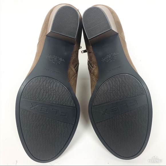 Life Stride | NIB Jezebel Bootie in Tan - Picture 7 of 8